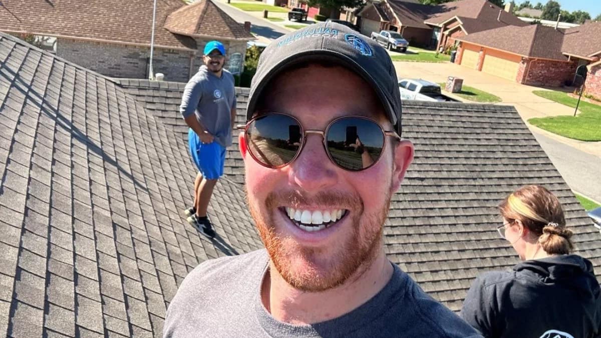 Andrew and team on roof