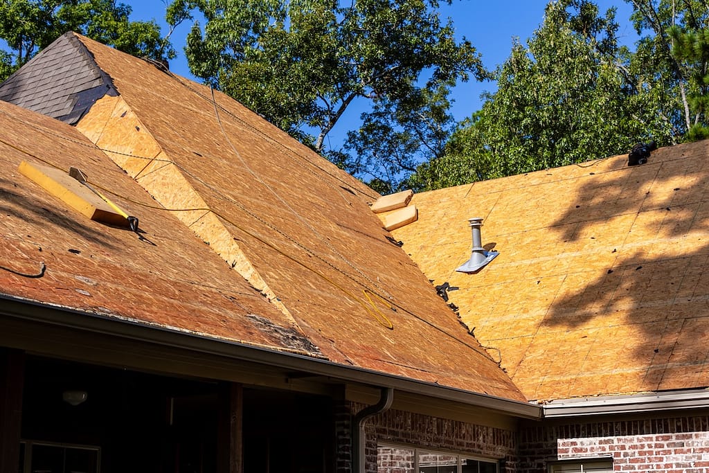 House getting a replacement shingle roof