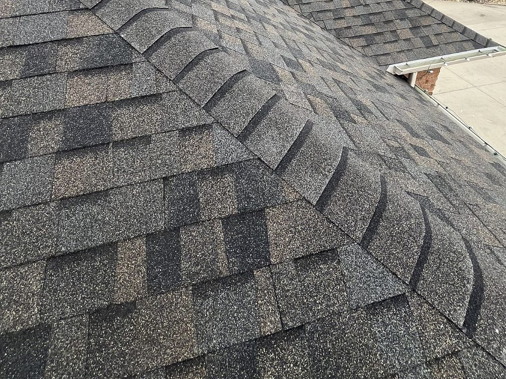 Close-up of shingles in the color peppercorn
