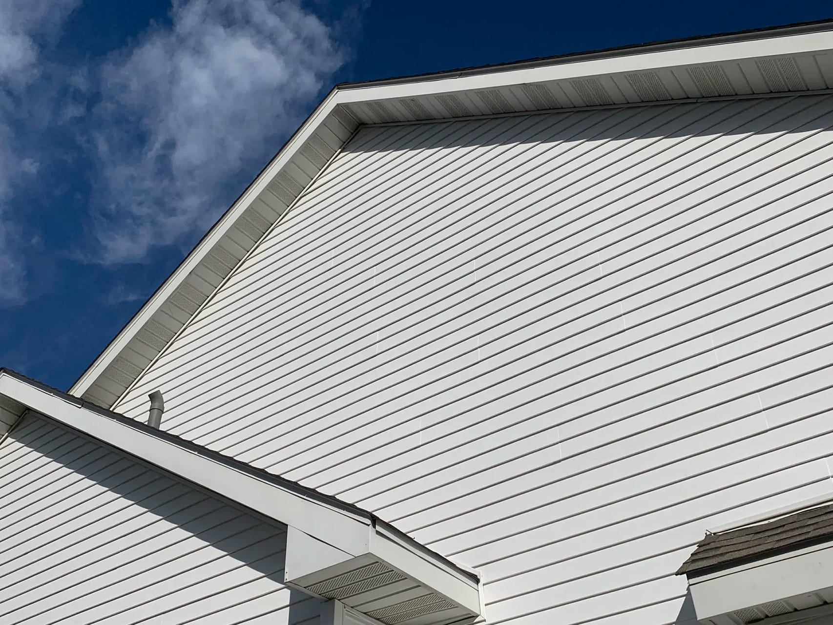 product-vinyl siding-heartland roofing-des moines