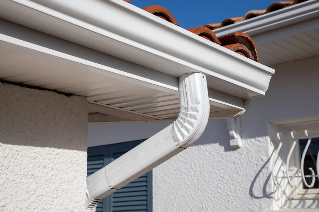 gutter colors - white gutters