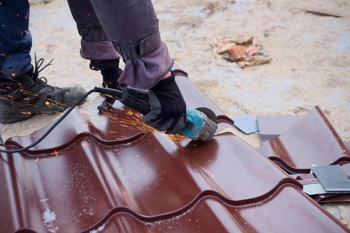 cutting metal shingles