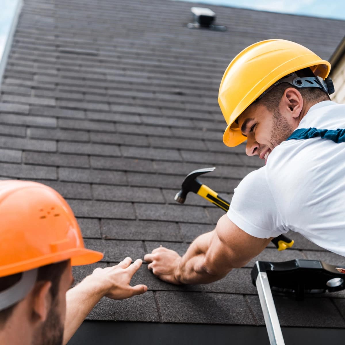 Fix Roof Damage With Friendswood Roof Repairs Amstill Roofing Company