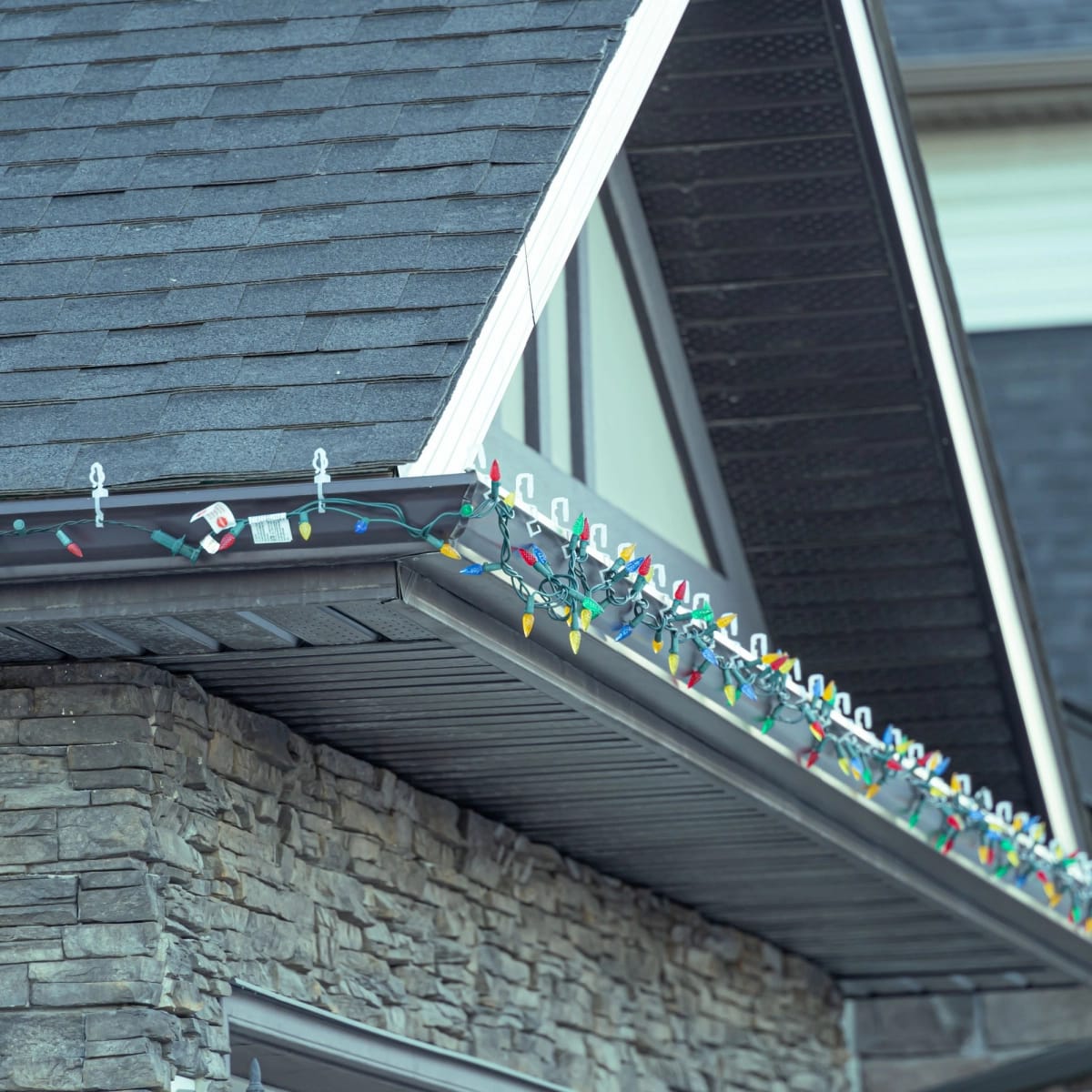 Prepare Your Spring, TX Roof for the Holidays - Free Roof Inspections ...