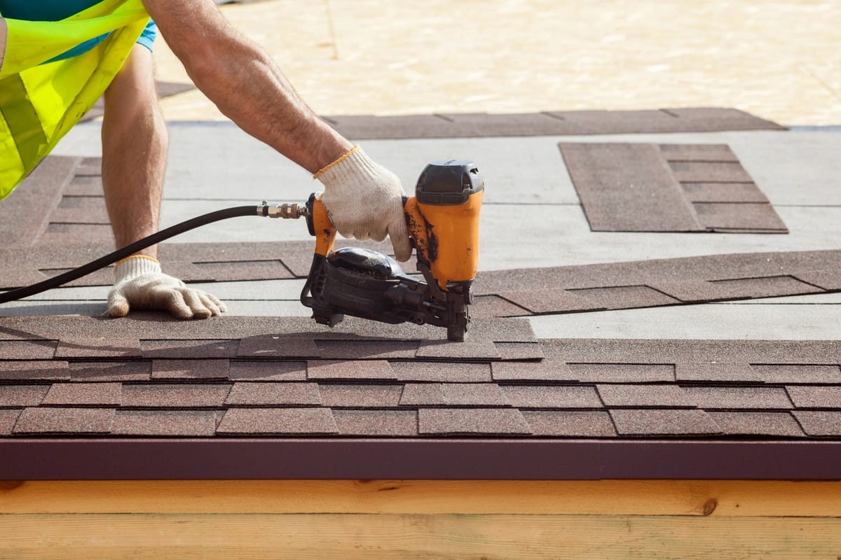 roof repaired by contractor at lower cost