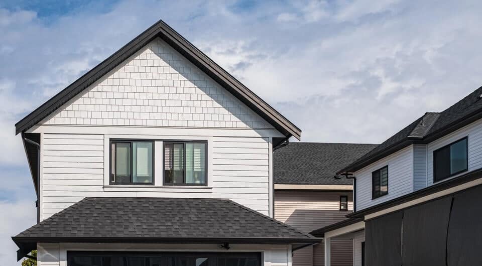 4 Black Roof Shingles To Make Your House Stand Out (2025)