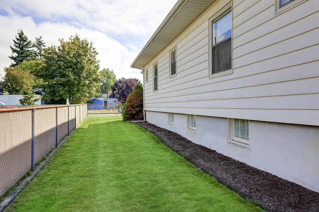 side view of neutral types of siding