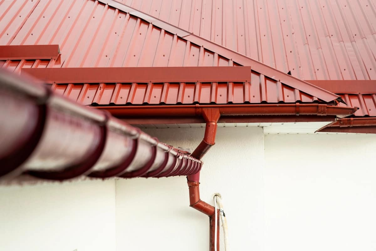 red metal roof colors