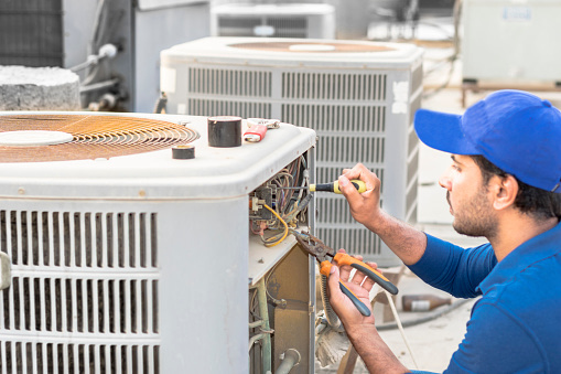 HVAC technician salary