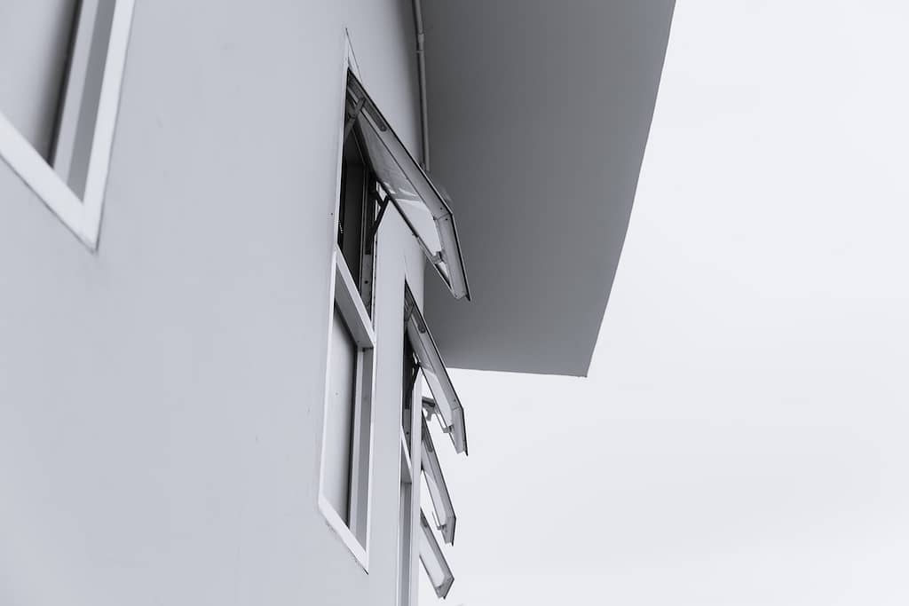 what is an awning window