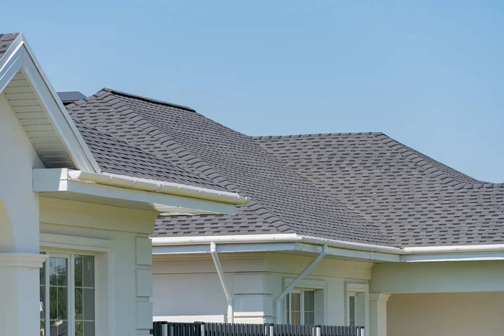 an asphalt shingle roof