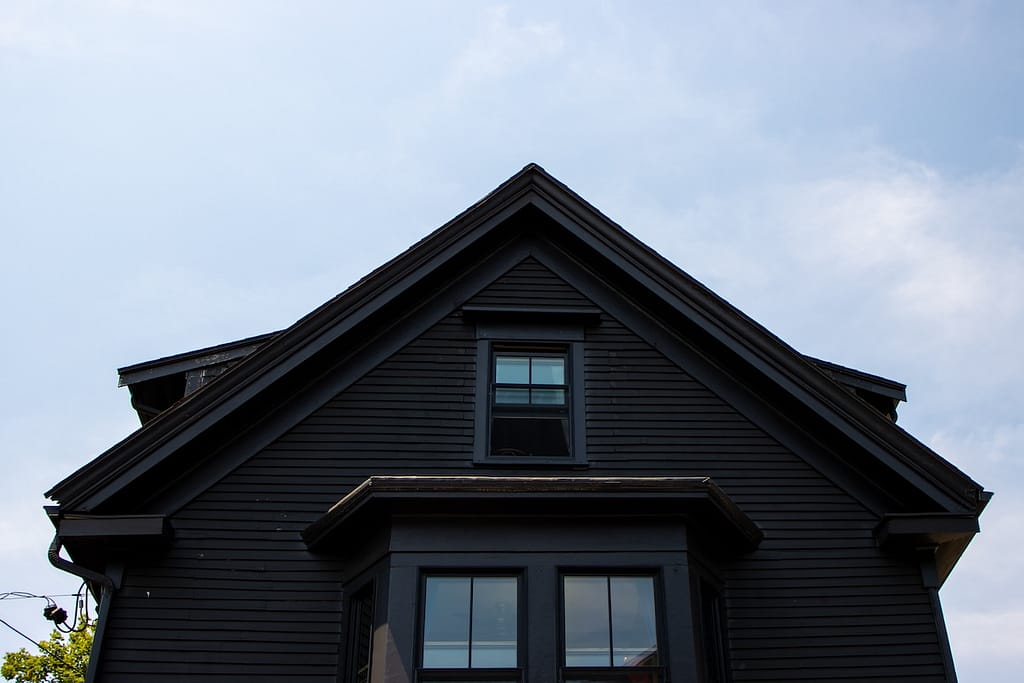 Blackish House sideA、sideB Blackish House sideA、sideB Blackish House side A & sideZ