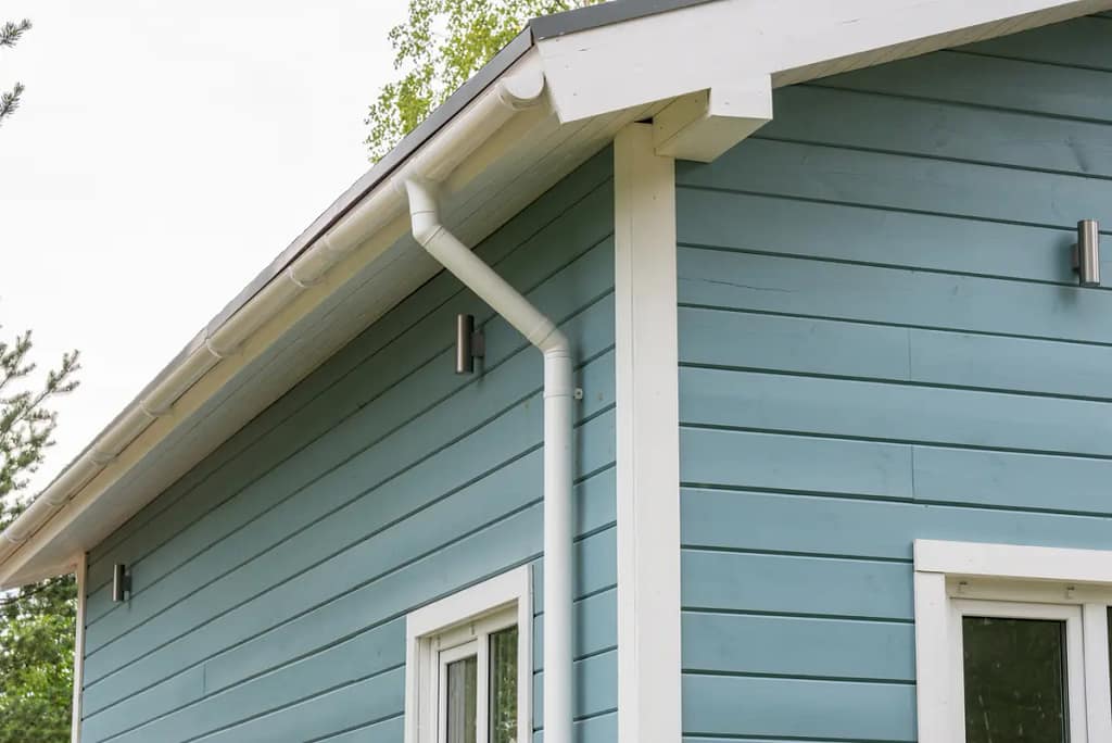 blue vinyl siding