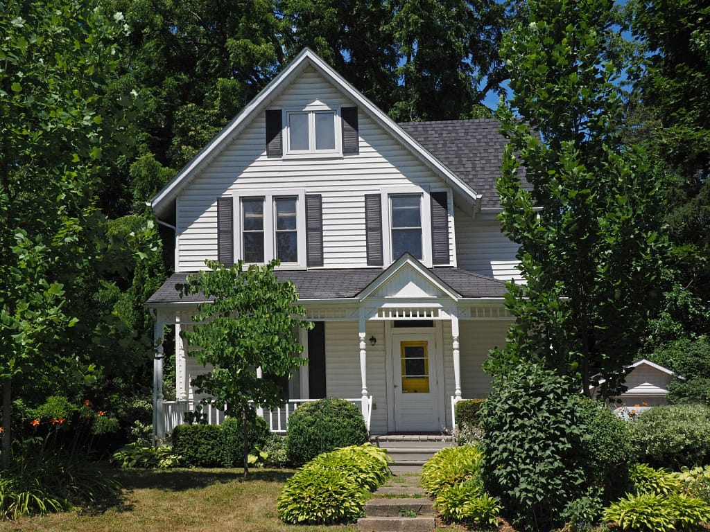 white siding installation in Chadds Ford