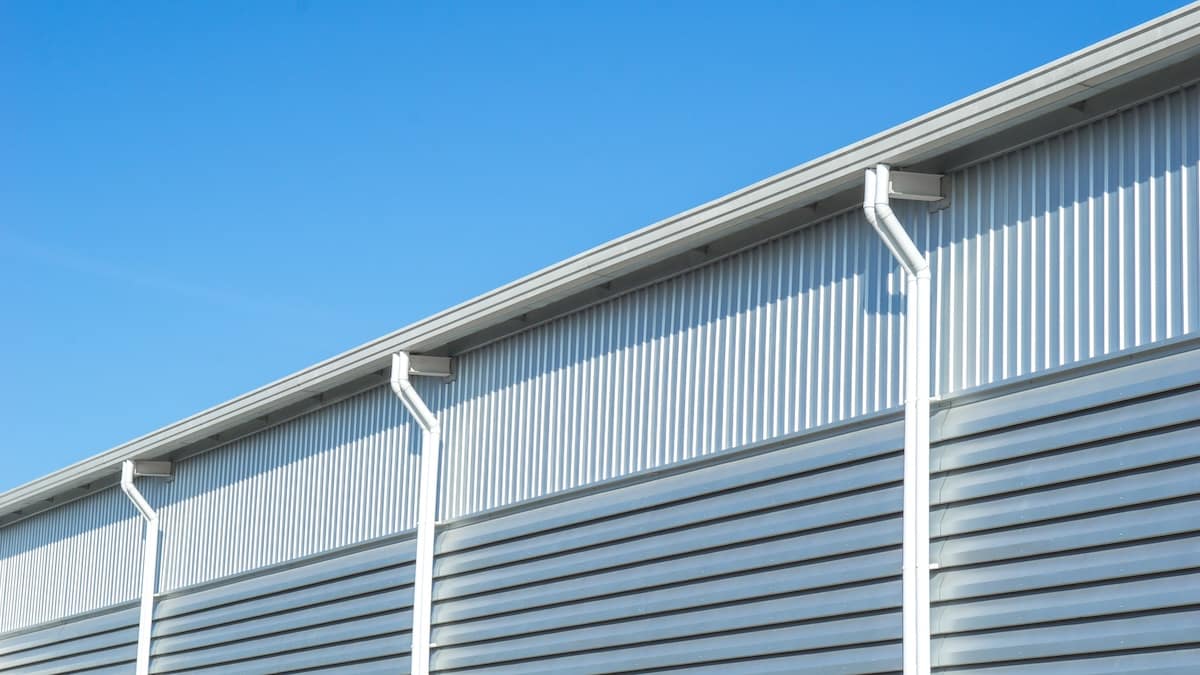 4 Types Of Commercial Gutters (Materials & Benefits)