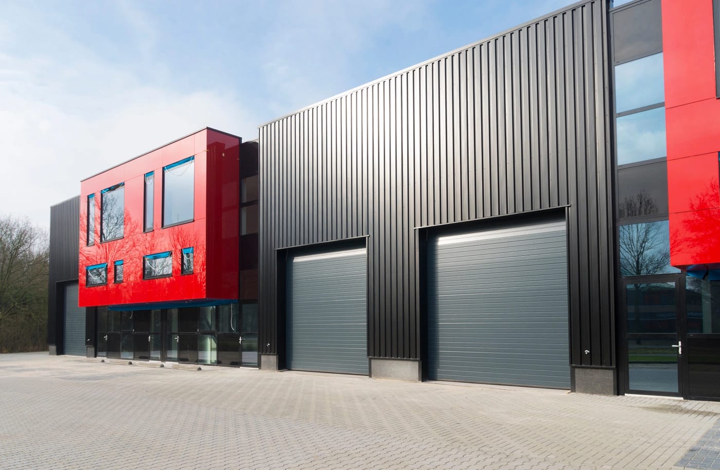 flat roof and vertical siding on commercial building