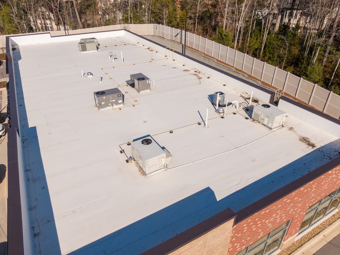 top view of flat white tpo roof