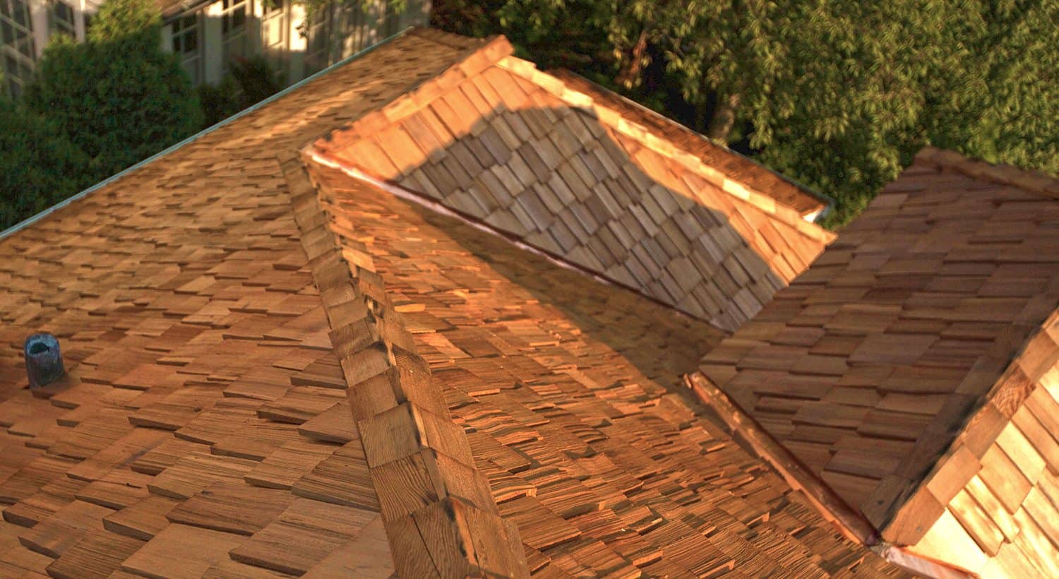 handsplit cedar shake roof
