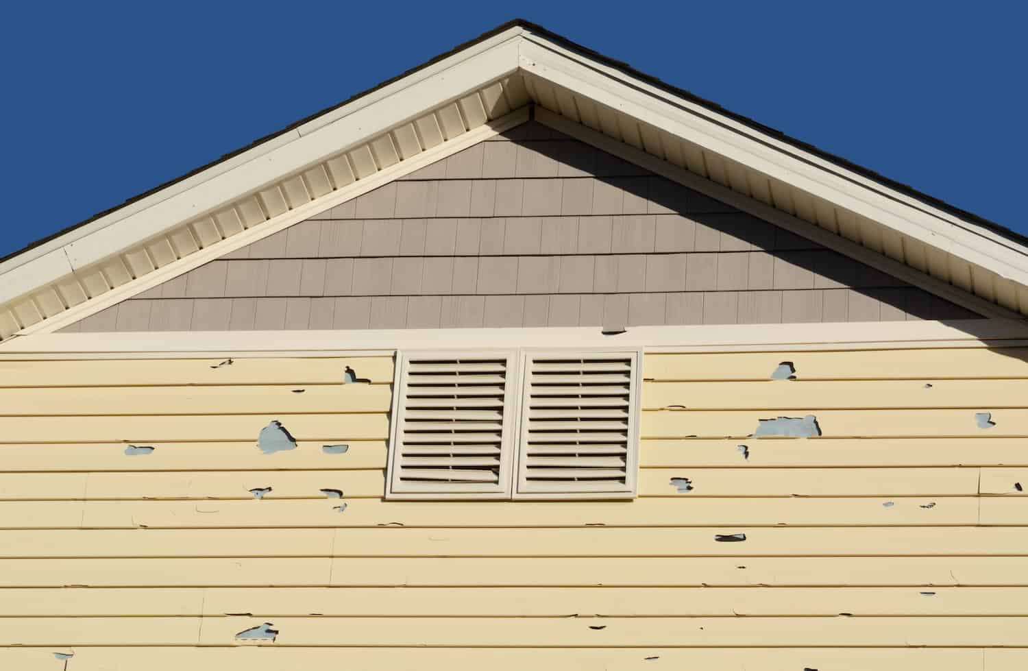 when to replace vinyl siding hail damage