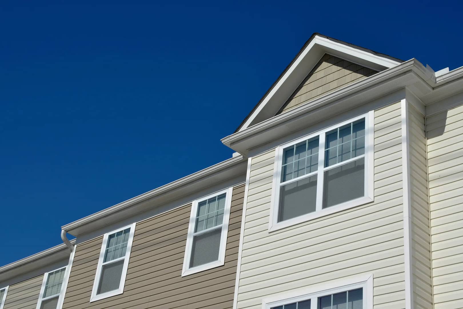 Beige sided house in King of Prussia