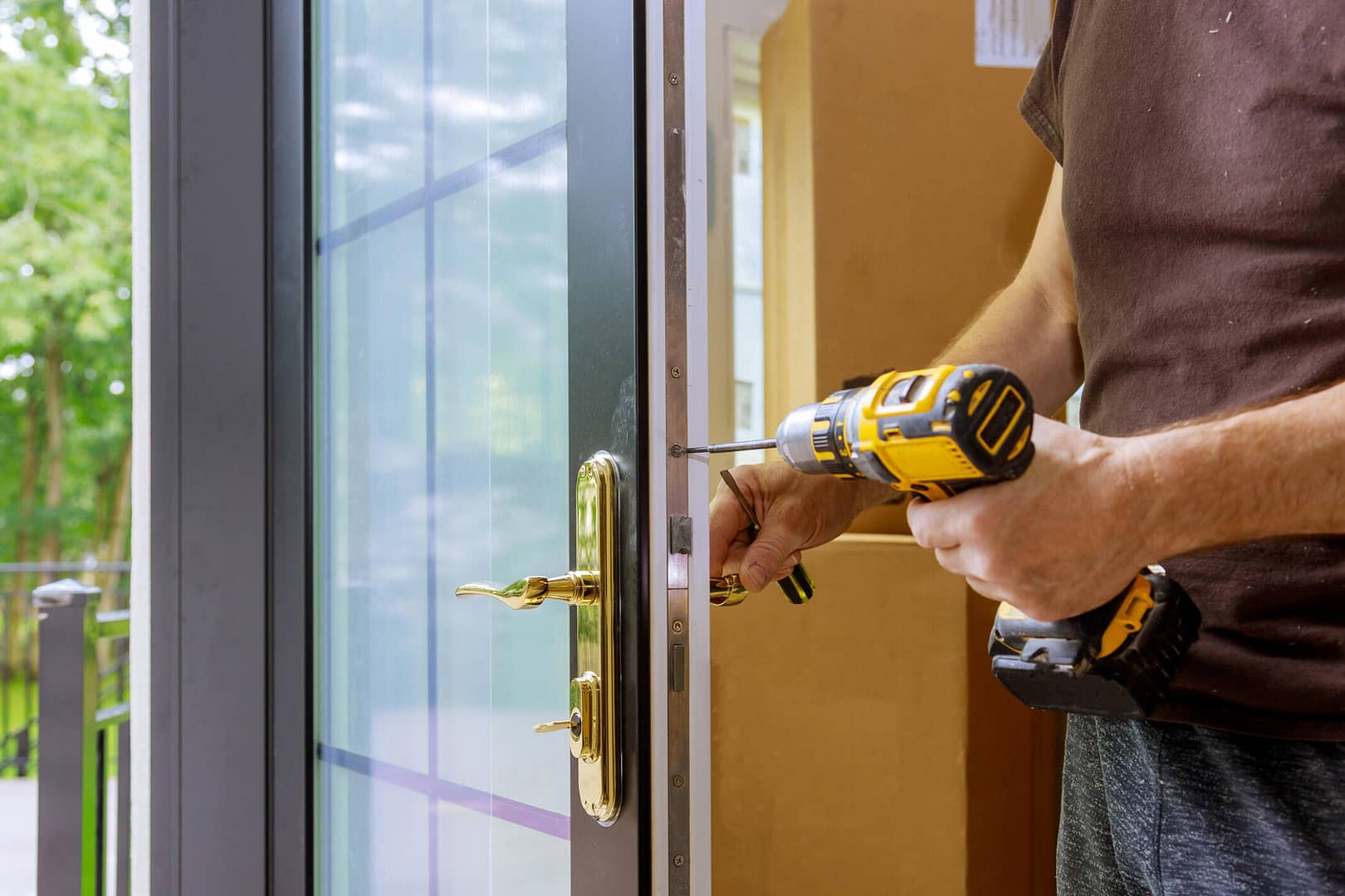 how to install an exterior door-person using power tools to install a front door
