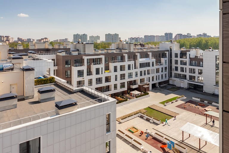 commercial roof replacement-apartment complexes near a city