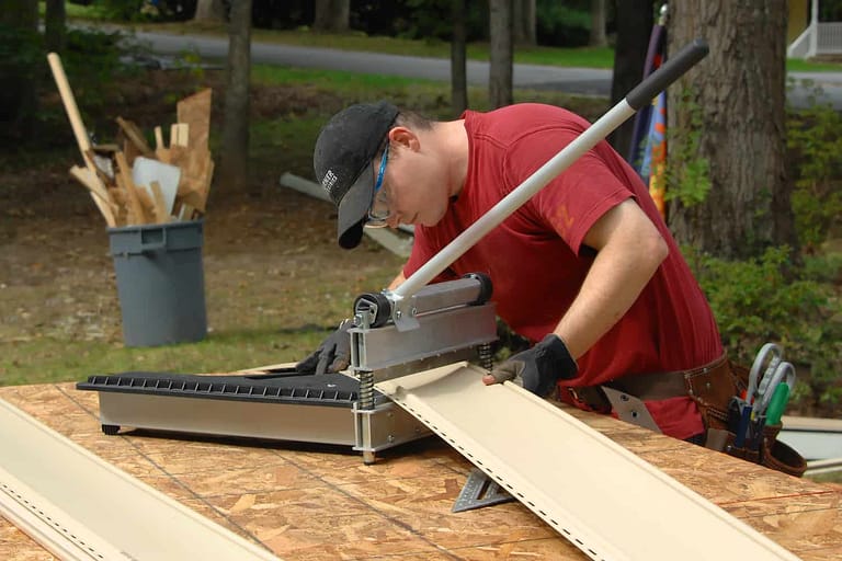 how to cut vinyl siding cutting siding