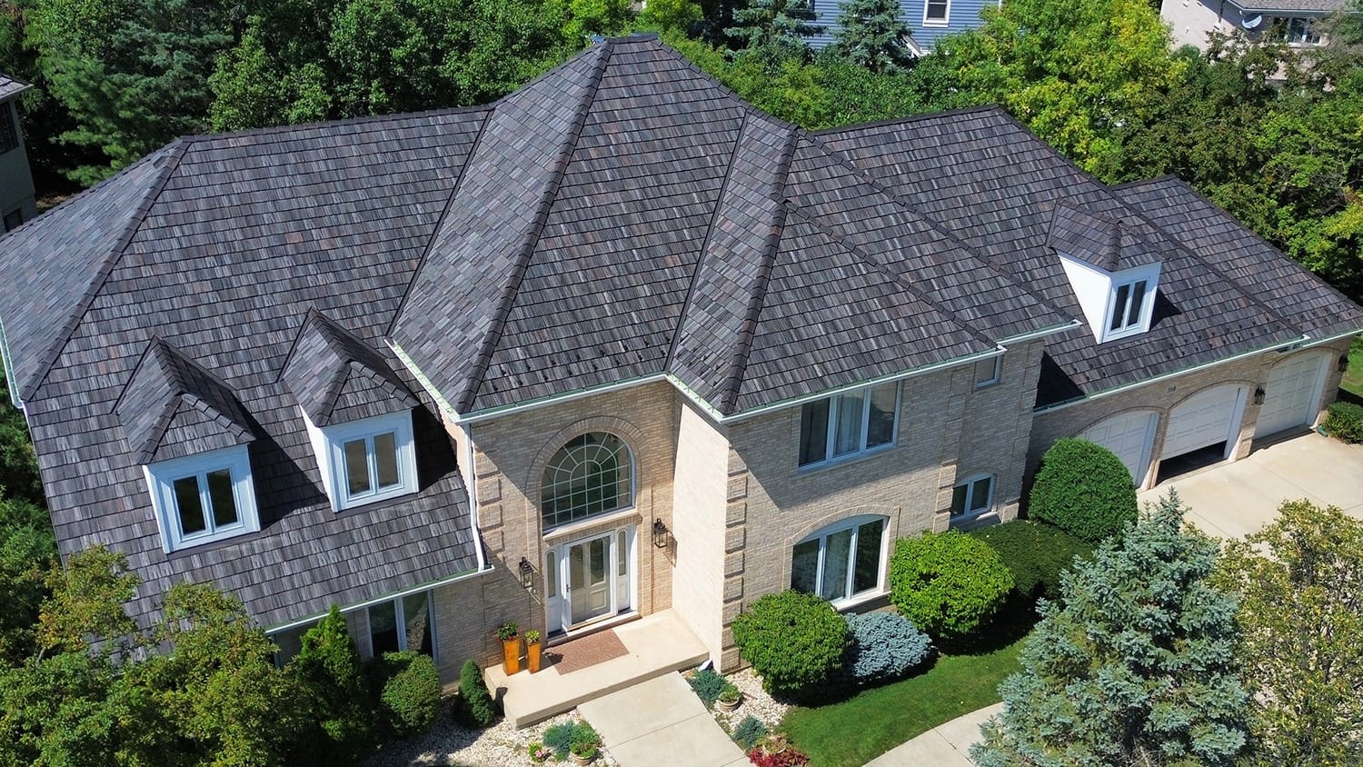 Brava cedar shake roofing project on large luxury home